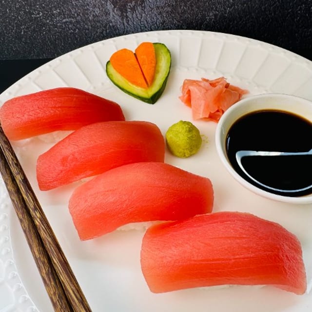 Tuna Nigiri.