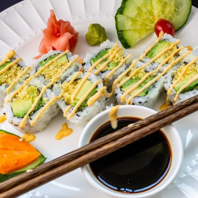 Crunchicado Roll.
