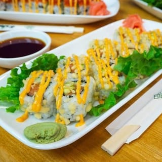 Crunchy Salmon Roll